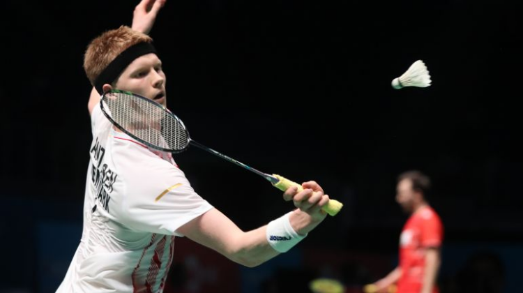 尤其是在防 尤其是在防