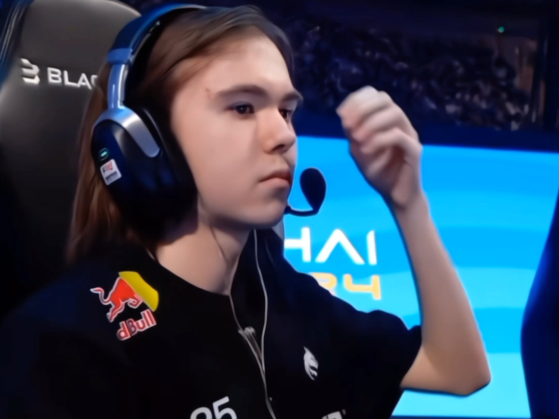 及多个运动 及多个运动