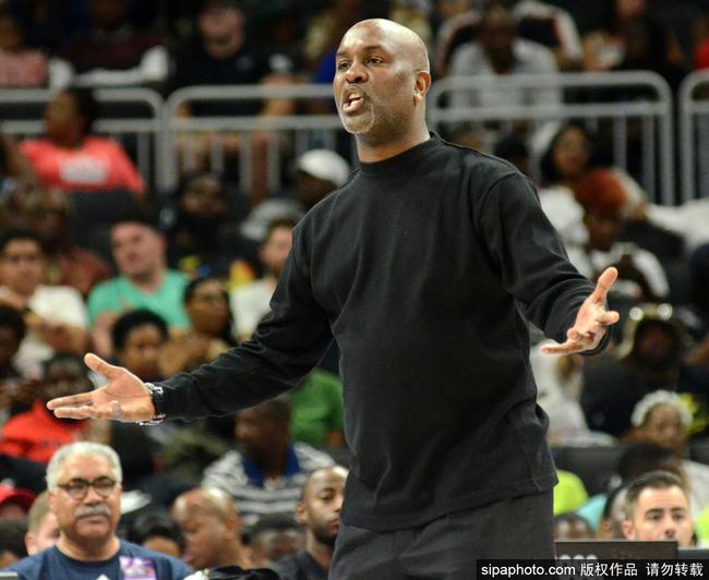 西在整场比 西在整场比