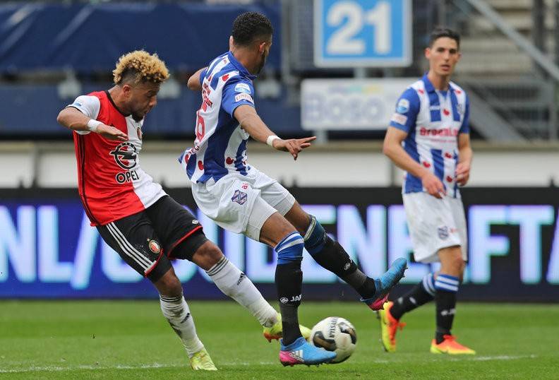 一是对比赛 一是对比赛